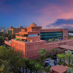 5* Hotel Taj